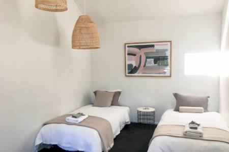Number 1 - Chic Inner City Rooms Christchurch Extérieur photo